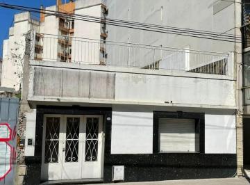 Terreno · 320m² · Venta Lote Villa del Parque!