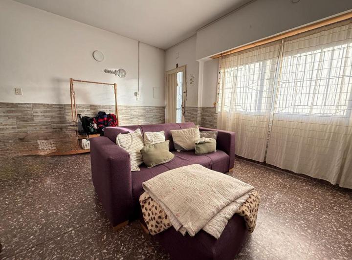 Casa · 221m² · 6 Ambientes