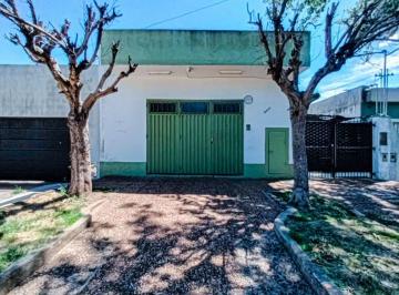 PH · 135m² · 7 Ambientes · 2 Cocheras · 2 Ph´s en Block Ent. Indep. Garages Local Quilmes