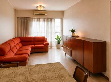 Departamento · 87m² · 5 Ambientes · 1 Cochera · Venta Dpto 5 Amb Balcon Lavad Cochera Flores