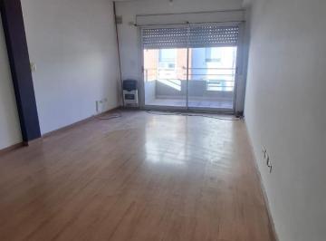 Departamento · 43m² · 2 Ambientes · Impecable Departamento Dos Ambientes con Balcon