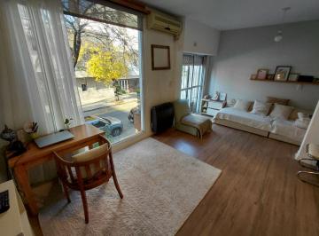 PH · 69m² · 3 Ambientes · Venta PH 3 Ambientes en Agronomía ¡Con Terraza!