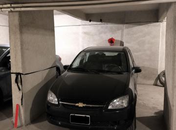 Garage · 15m² · Venta Cochera Balvanera Acceso Ascensor 15 Mtrs