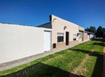 Casa · 79m² · 2 Ambientes · Venta - Casa Interna en Santo Tome - Zona Centro