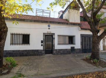 Casa · 92m² · 4 Ambientes · 1 Cochera · Venta - Casa 3 Dorm + Cochera + Quincho Zona Sur