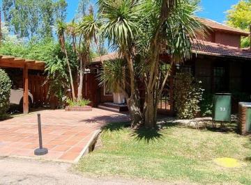 Casa · 300m² · 5 Ambientes · 1 Cochera · Venta Casa Country Las Lajas