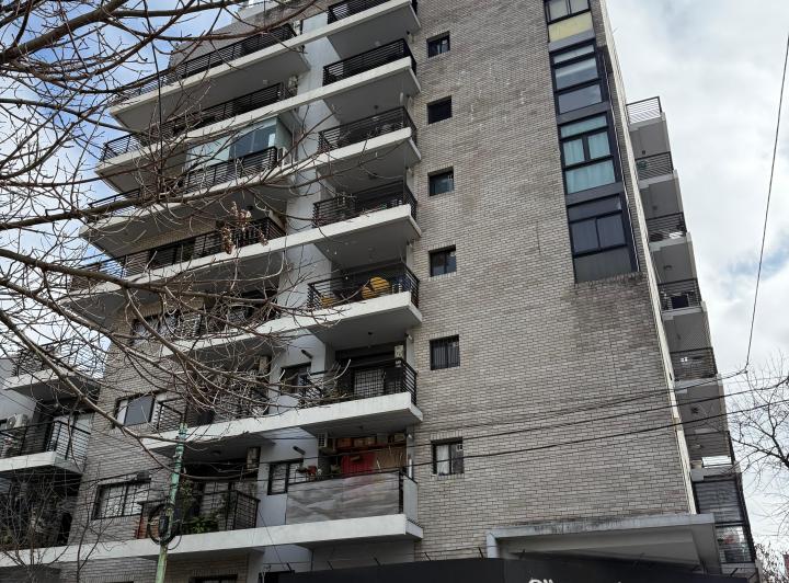 Departamento Dos Ambientes Av Córdoba y Ravignani