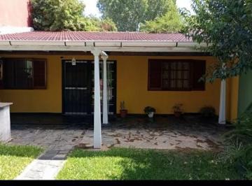 PH · 85m² · 4 Ambientes · PH en Venta - 3 Dorm. 2 Baños - 216 m² - General San Martín