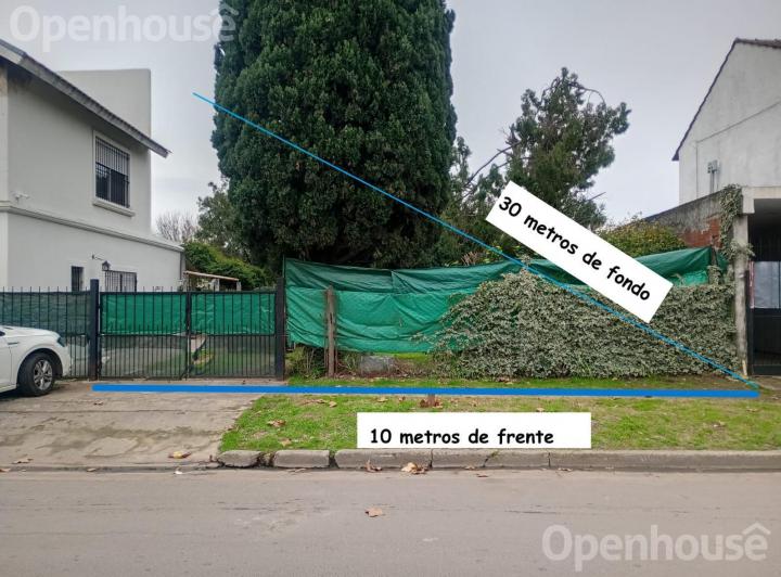 Terreno · 300m²