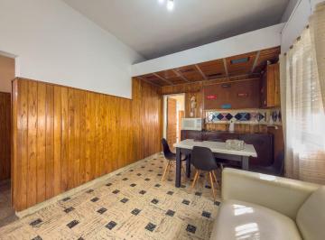 Casa · 250m² · 6 Ambientes · 3 Cocheras · Casa en Venta Ringuelet
