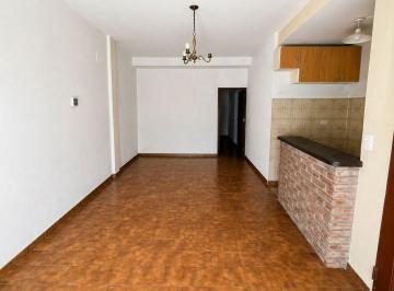 Departamento · 55m² · 3 Ambientes · Departamento en Venta en Bernal