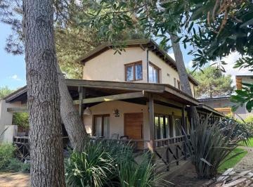 Casa · 180m² · 4 Ambientes · 1 Cochera · Casa Venta Pinamar Barrio Nayades