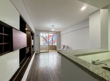 Departamento · 53m² · 2 Ambientes · 1 Cochera · Venta Departamento 1 Dormitorio con Patio y Cochera Abasto