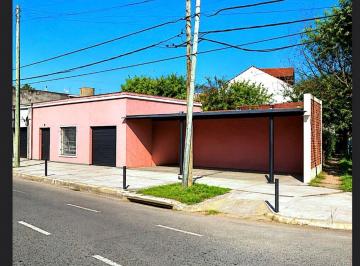 Local comercial · 449m² · Venta Local Comercial en Esquina Adrogue