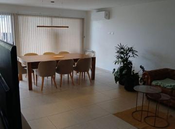 Casa · 180m² · 4 Ambientes · 1 Cochera · Se Vende Hermoso Duplex en Terrazas de Manantiales