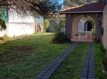Casa · 278m² · 7 Ambientes · 3 Cocheras · Venta Casa 3 Dorm San Martin Cba Apto Desarollo