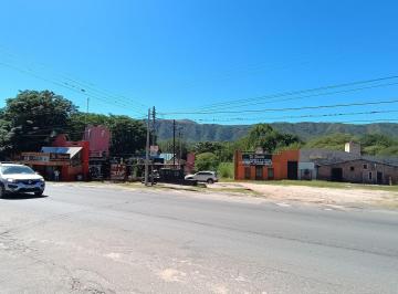 Casa · 858m² · 6 Ambientes · Venta Casa 2dor + Locales + Depositos, Bialet Masse, Cba