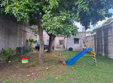 Casa · 100m² · 3 Ambientes · 1 Cochera · Venta Casa 3 Ambientes Cochera Varela