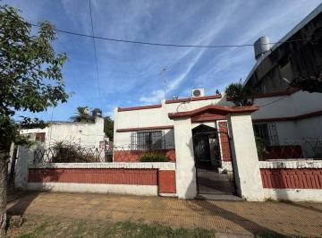 Casa · 98m² · 3 Ambientes · Casa 3 Ambientes Florecio Varela