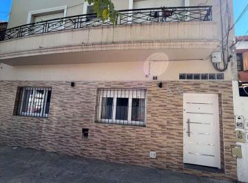 PH · 49m² · 3 Ambientes · PH 3 Ambientes con Terraza en Villa Real. Reciclar