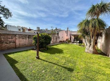 Casa · 180m² · 4 Ambientes · 1 Cochera · Vta Casa 4 Amb Parque Garaje 8,66x43 Stos Lugares