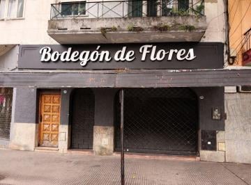Local comercial · 66m² · Venta Local Comercial 66 m² Flores Capital Federal