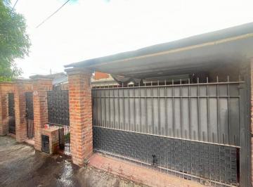 Casa · 125m² · 5 Ambientes · 2 Cocheras · Casa Multifamiliar Libertad Excelente Oportunidad