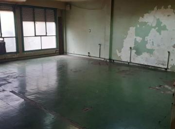 Depósito · 276m² · Depósito Venta San Nicolás 276 m² Cub. Permuta