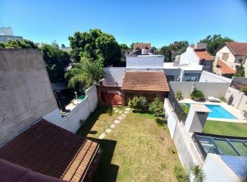 Casa · 172m² · 5 Ambientes · 1 Cochera · Venta Casa 5 Amb, Jardín, Cochera Parrilla Olivos