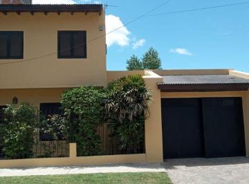 Casa · 146m² · 4 Ambientes · 1 Cochera · Venta Casa 3 Ambientes en Escobar