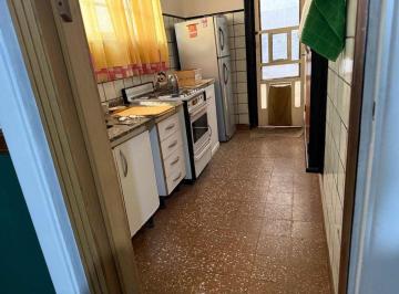 Casa · 109m² · 3 Ambientes · 1 Cochera · Venta Casa 3 Amb con Patio y Cochera Avellaneda