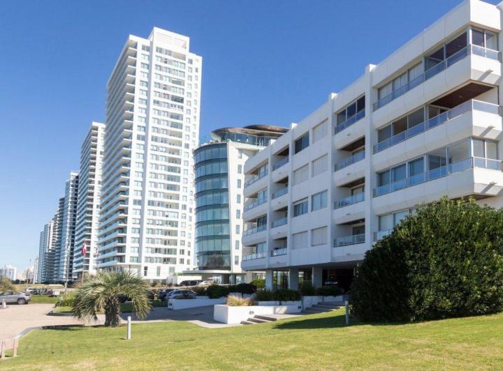 Departamento · 49m² · 3 Ambientes · 1 Cochera