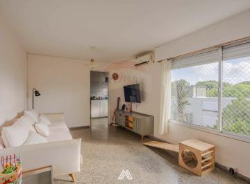 Departamento · 60m² · 4 Ambientes · 1 Cochera · Se Vende Apto en Cooperativa Malvin Norte 3 Dorm