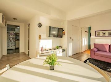 Departamento · 50m² · 2 Ambientes · 2 Amb - Villa del Parque - Balcon Terraza - Vista Unica
