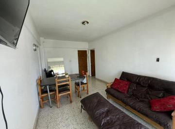 Departamento · 46m² · 2 Ambientes · Depto. Céntrico de un Dormitorio Opción Cochera