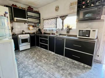 Casa · 100m² · 5 Ambientes · Venta Casa en Padua