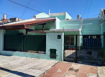 Casa · 201m² · 6 Ambientes · 2 Cocheras · Venta Casa Multifamiliar en Villa Ballester