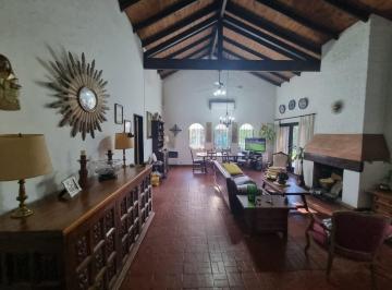 Casa · 204m² · 5 Ambientes · Venta Casa 5 Ambientes Pilar Apto Credito