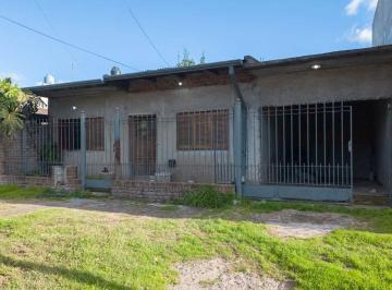Casa · 90m² · 3 Ambientes · 1 Cochera · Venta Casa 3 Ambientes en Lavallol