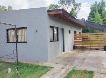 Casa · 70m² · 3 Ambientes · 2 Cocheras · Venta Casa 3 Ambientes - Alejandro Korn - con Cochera