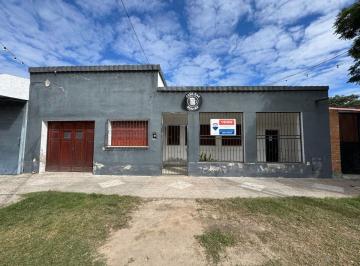 Casa · 150m² · 6 Ambientes · 1 Cochera · ¡M Únicos en La Banda! Gran Fondo y Potencial