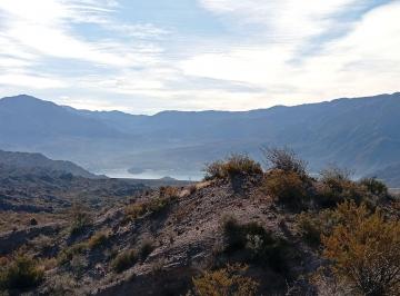 Terreno · 700000m² · Lote Potrerillos Ruta Nacional 7 Mendoza