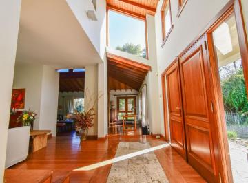 Casa · 594m² · 7 Ambientes · 3 Cocheras · Casa Residencia Venta 6 Ambientes Bella Vista