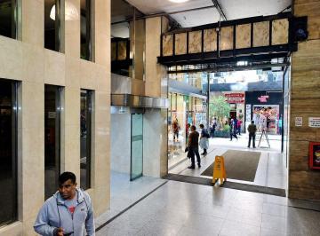 Local comercial · 18m² · Local o Oficina en Galería en Florida 142!