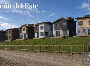 Casa · 3 Ambientes · 1 Cochera · Casa en Venta de Pozo en Bariloche