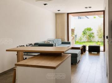 Casa · 178m² · 5 Ambientes · 1 Cochera · Casa en Venta Ubicado en Florida, Zona Norte