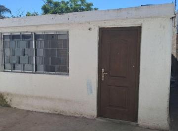 Casa · 40m² · 2 Ambientes · Alquiuler Casa 2 Dorm. La Teja