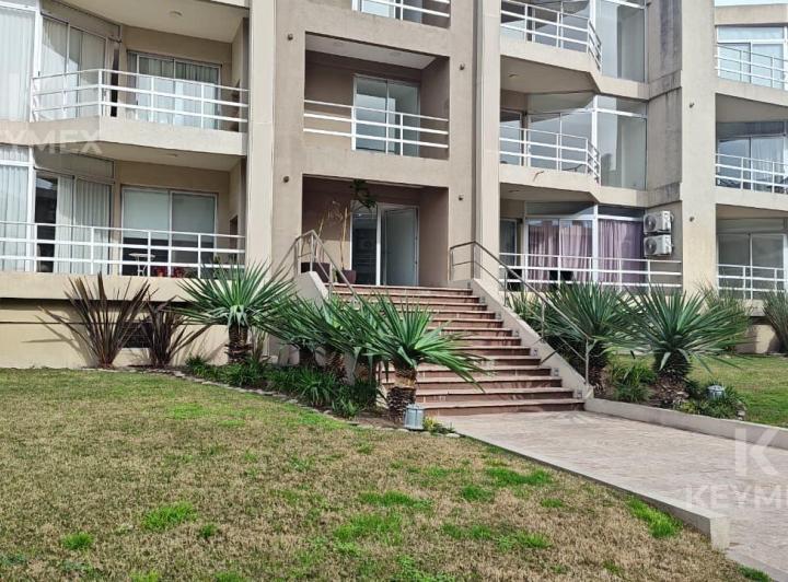 Departamento · 60m² · 2 Ambientes · 1 Cochera