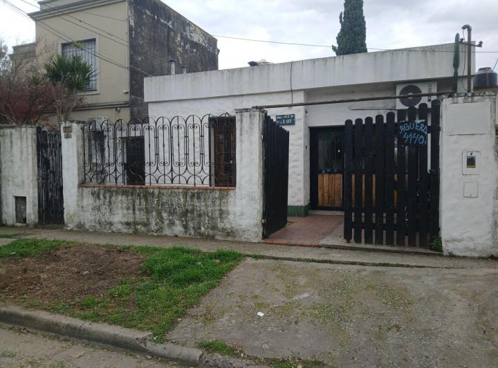 Casa · 50m² · 7 Ambientes · 1 Cochera