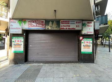 Local comercial , San Cristobal · ¡La Esquina Que Tu Negocio Necesita! Local en Esquina con Doble Frente | Máxima Visibilidad.